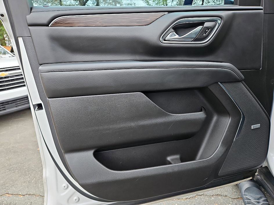 Used 2021 Chevrolet Suburban Z71 image 16