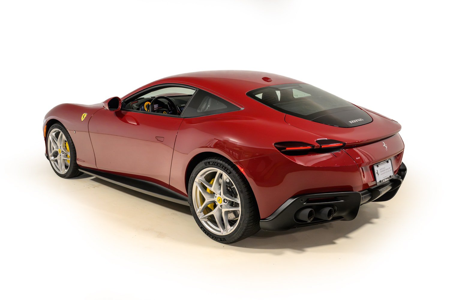 Certified 2022 Ferrari Roma RWD image 4