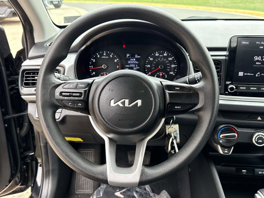 Used 2023 Kia Rio LX image 31