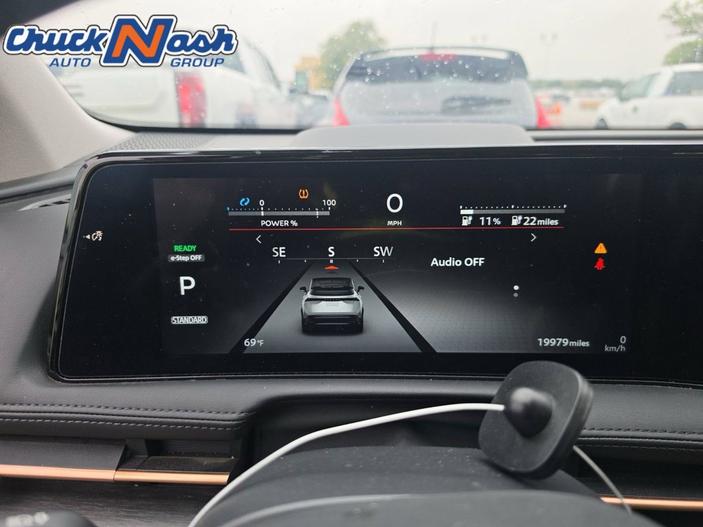 Used 2024 Nissan Ariya AWD image 6