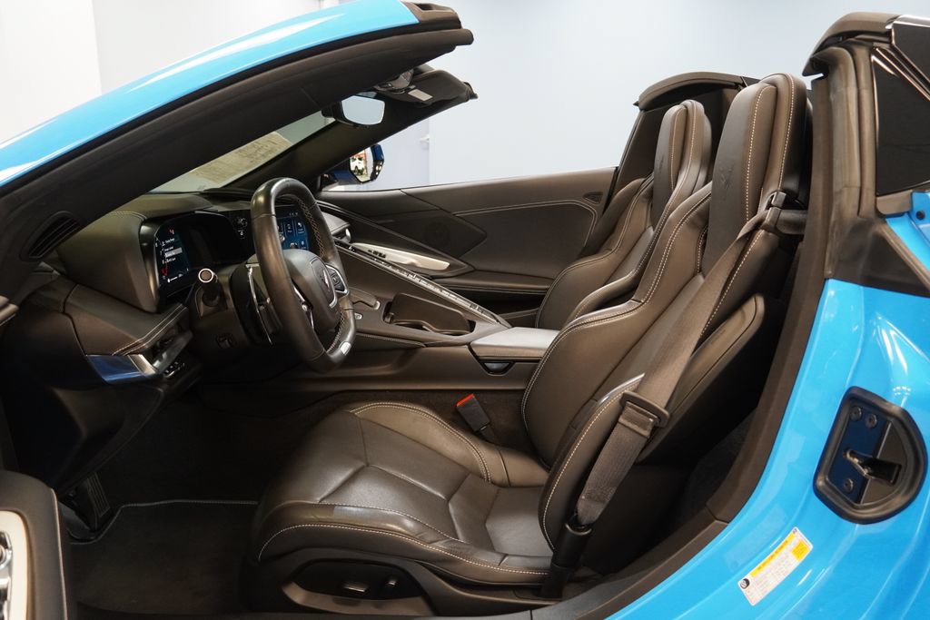 Used 2024 Chevrolet Corvette Z06 RWD image 5