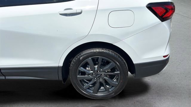 Used 2024 Chevrolet Equinox RS w/ RS Leather Package FWD image 35
