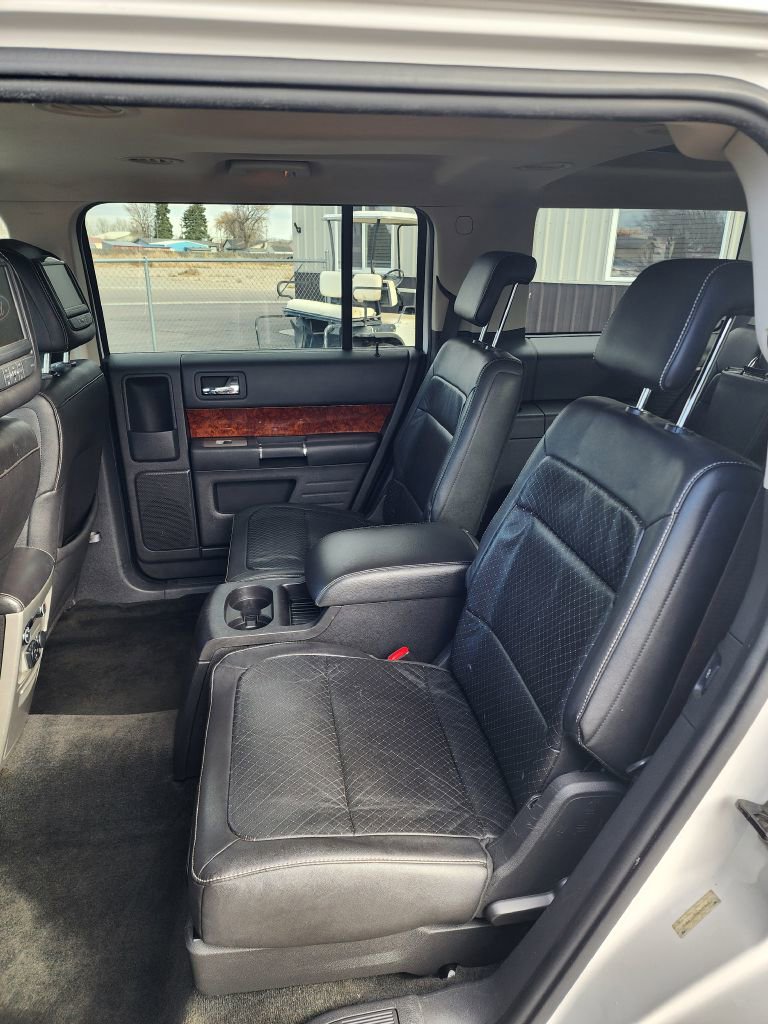 Used 2011 Ford Flex Limited w/ Rapid Spec Order Code image 9
