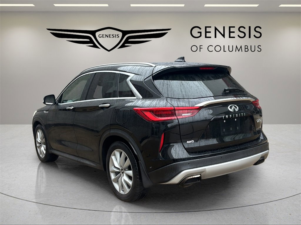 Used 2019 INFINITI QX50 Essential w/ Premium Heat Package image 3