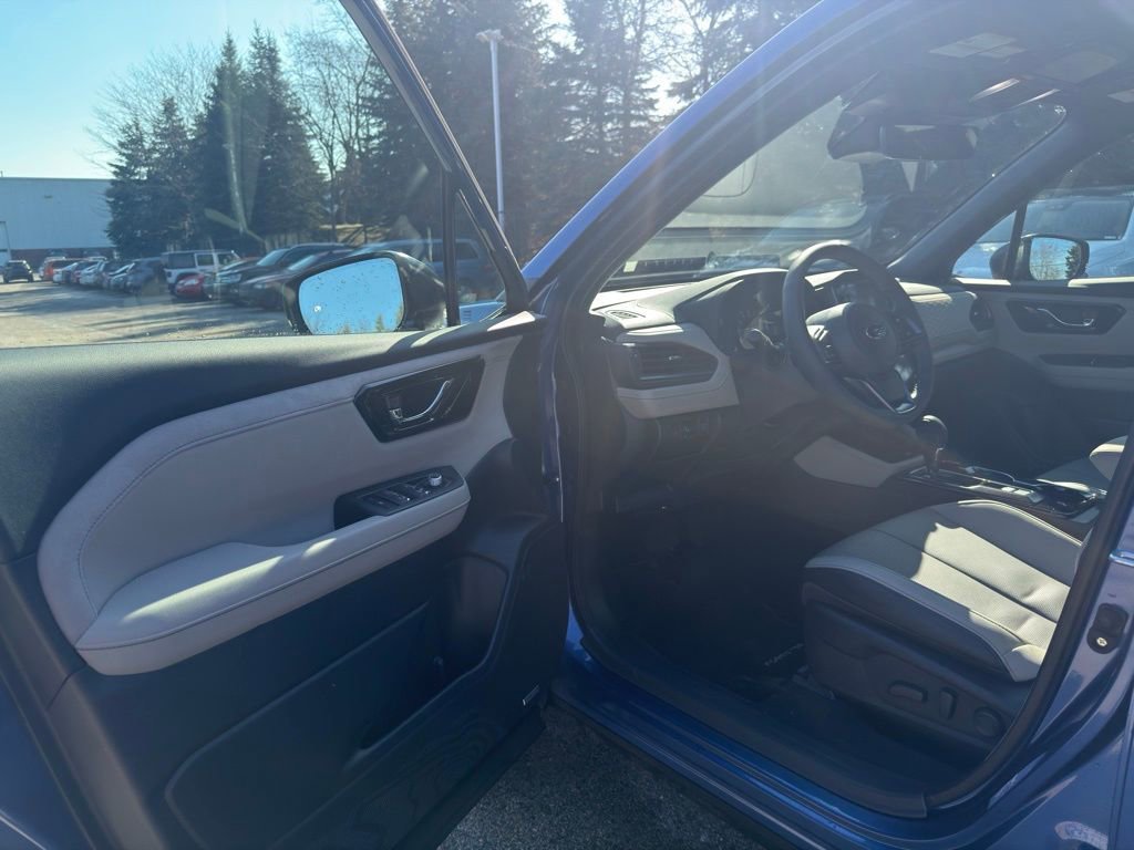 Used 2026 Subaru Forester Limited image 10