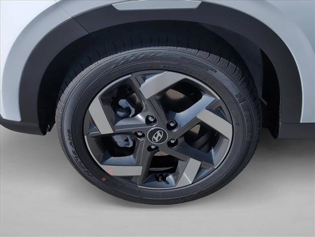 New 2026 Hyundai Venue SEL FWD image 10