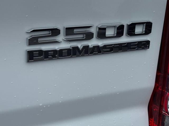 Used 2025 RAM ProMaster 2500 w/ Convenience Group image 14