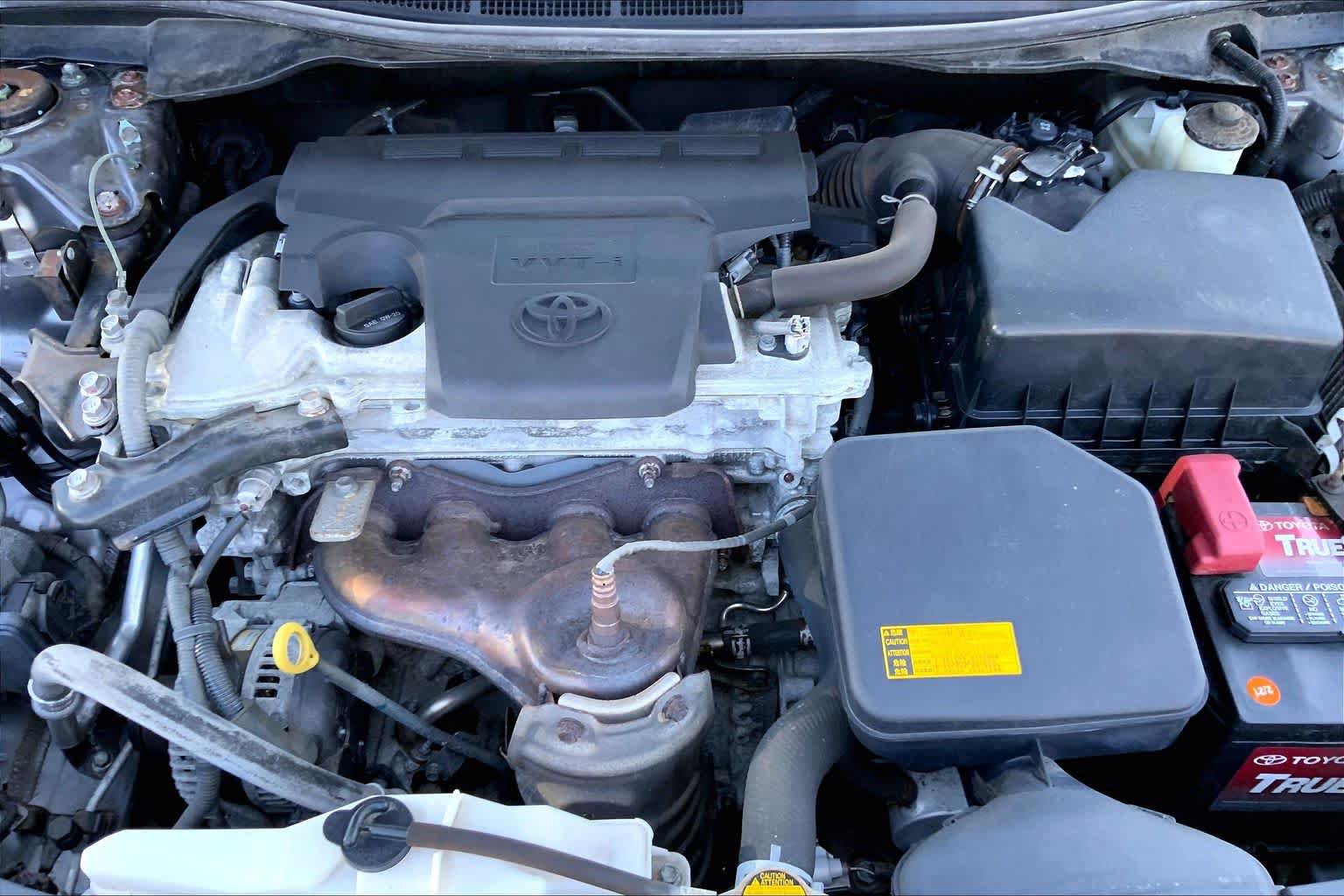 Used 2014 Toyota Camry LE FWD image 29