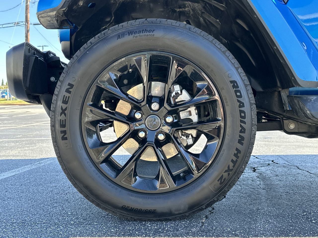 Used 2024 Jeep Wrangler Unlimited Sahara w/ Technology Group image 40