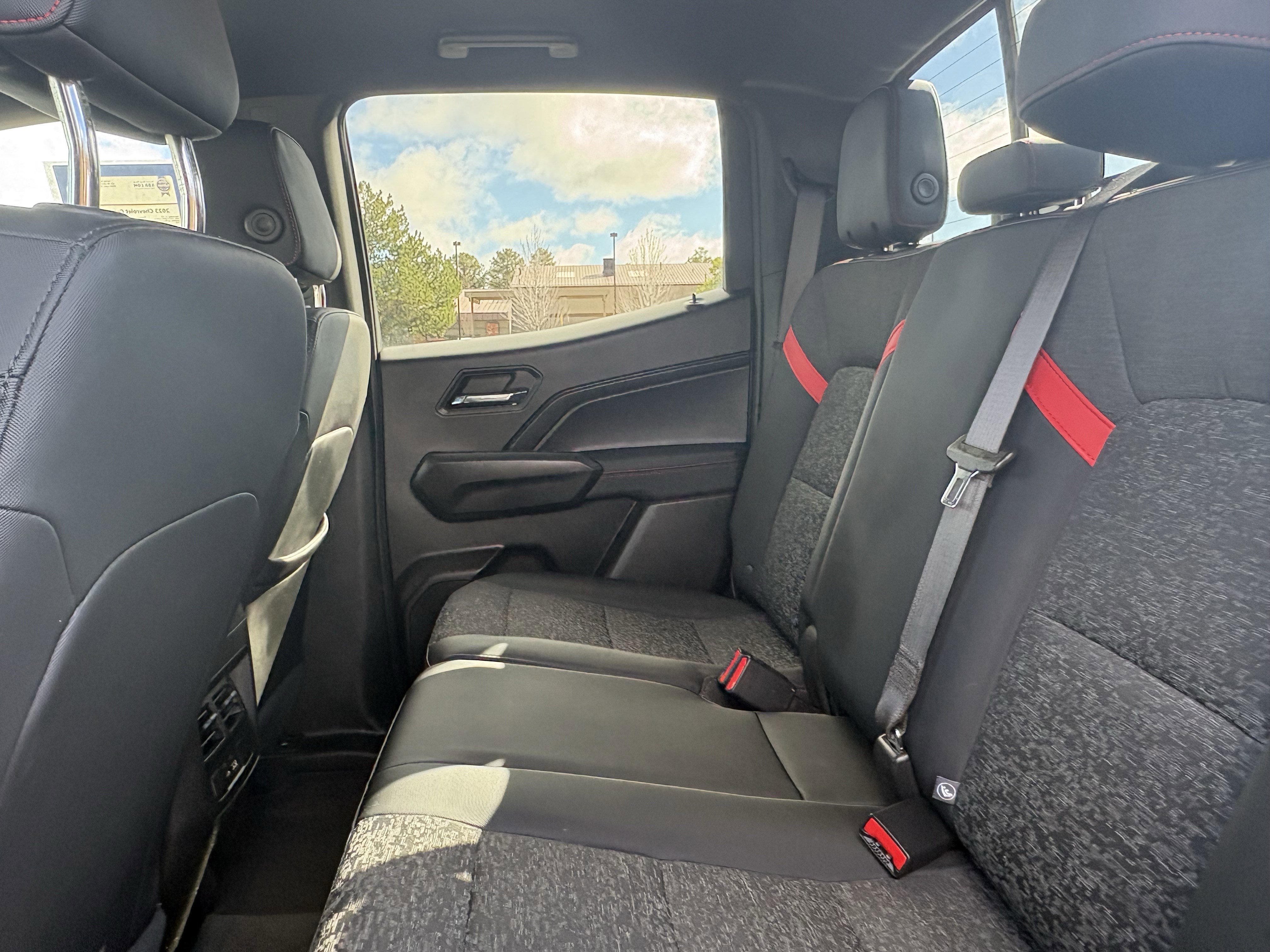 Used 2023 Chevrolet Colorado Z71 AWD/4WD image 13