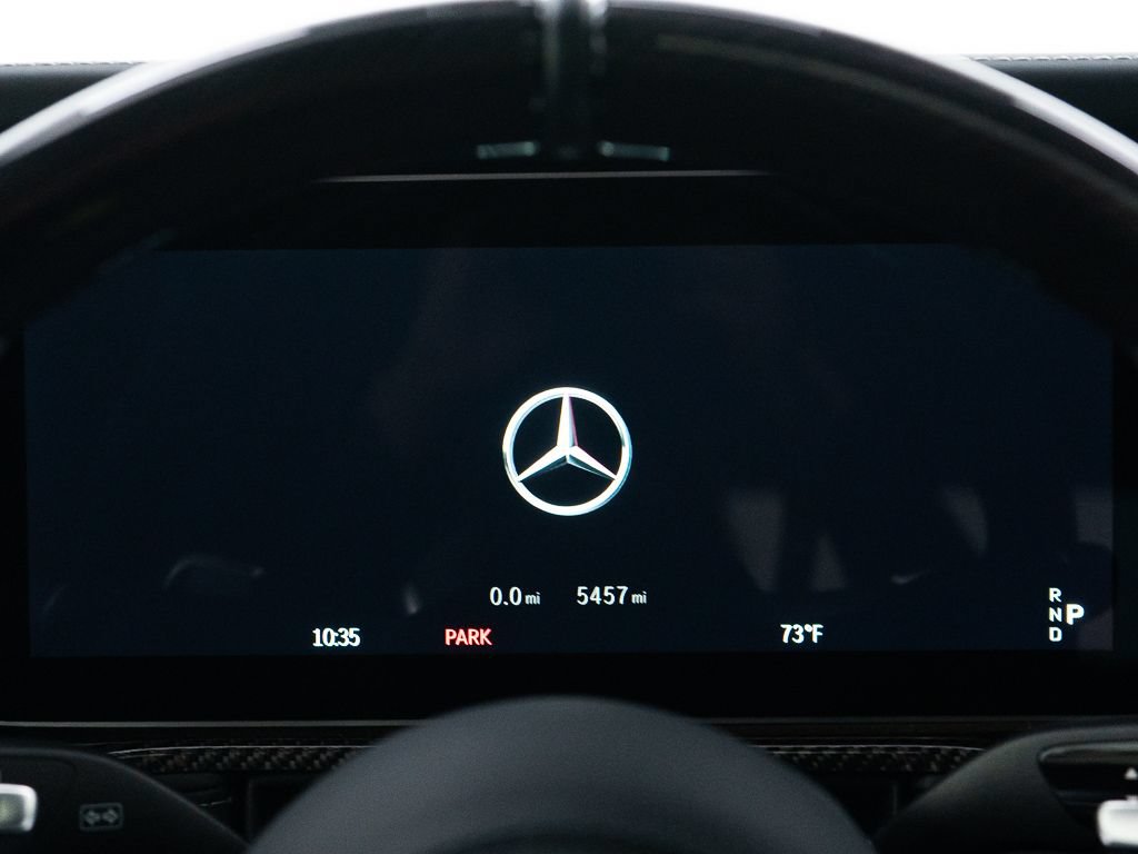 Used 2025 Mercedes-Benz G 63 AMG 4MATIC image 32
