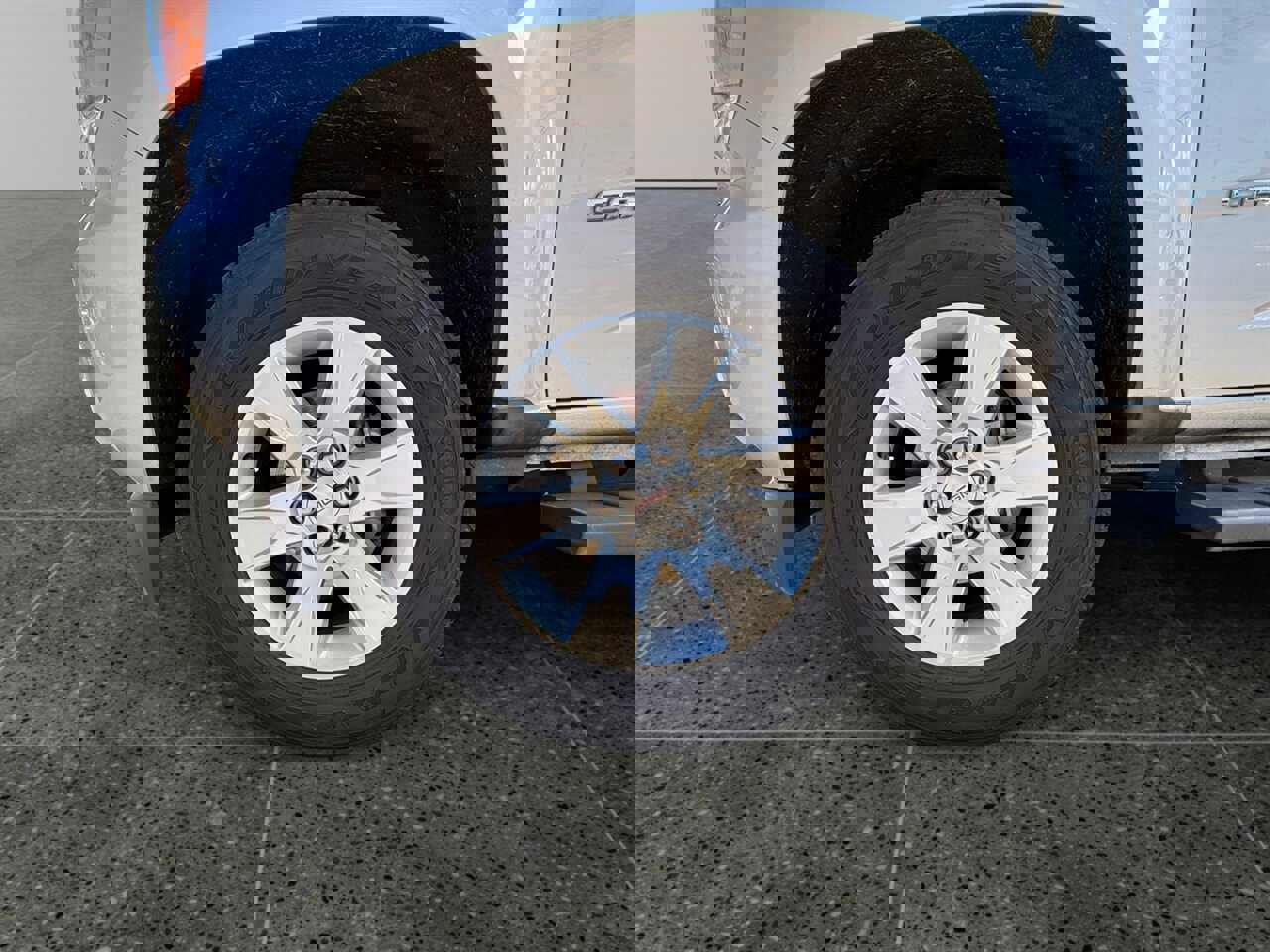 Used 2017 GMC Canyon SLE w/ SLE Convenience Package image 15