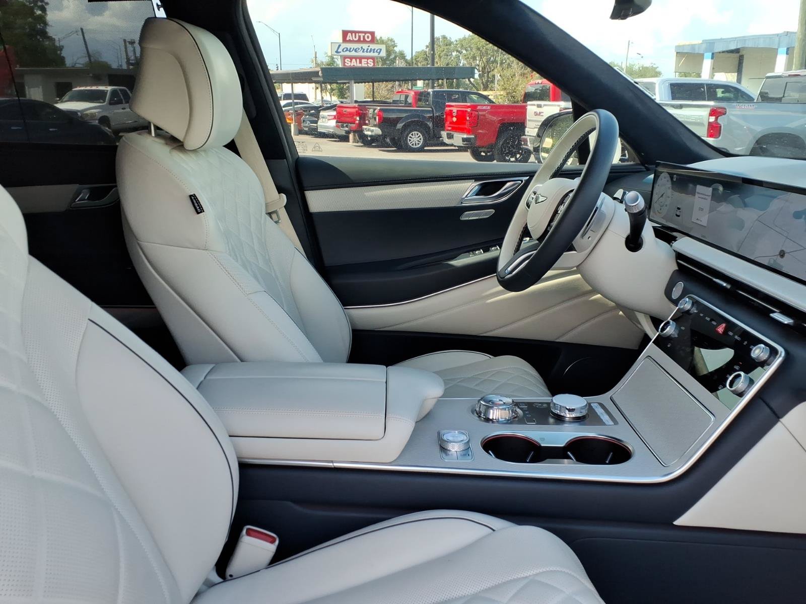 Used 2025 Genesis GV80 3.5T Prestige AWD/4WD image 10
