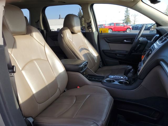 Used 2014 GMC Acadia SLT image 27