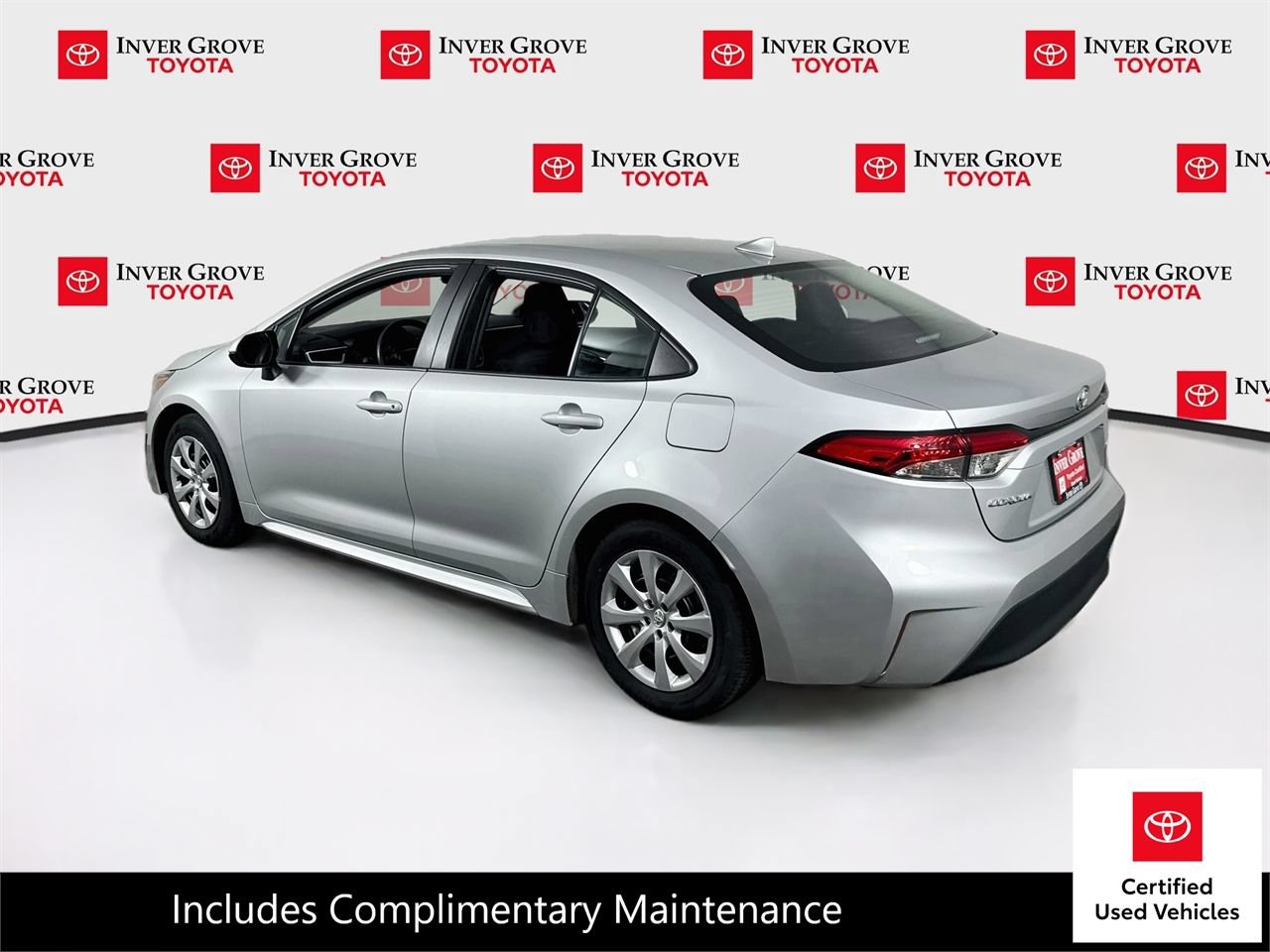 Certified 2025 Toyota Corolla LE FWD image 7