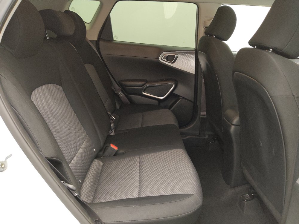 Used 2021 Kia Soul LX FWD image 19