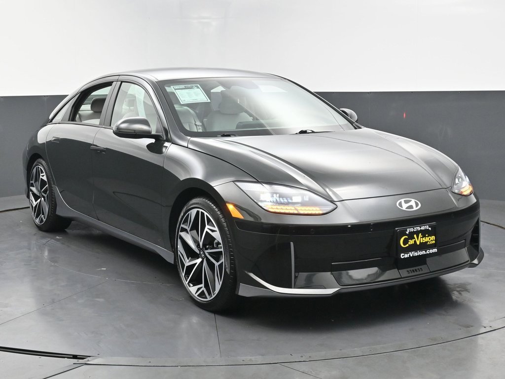 Used 2023 Hyundai Ioniq 6 SEL image 3