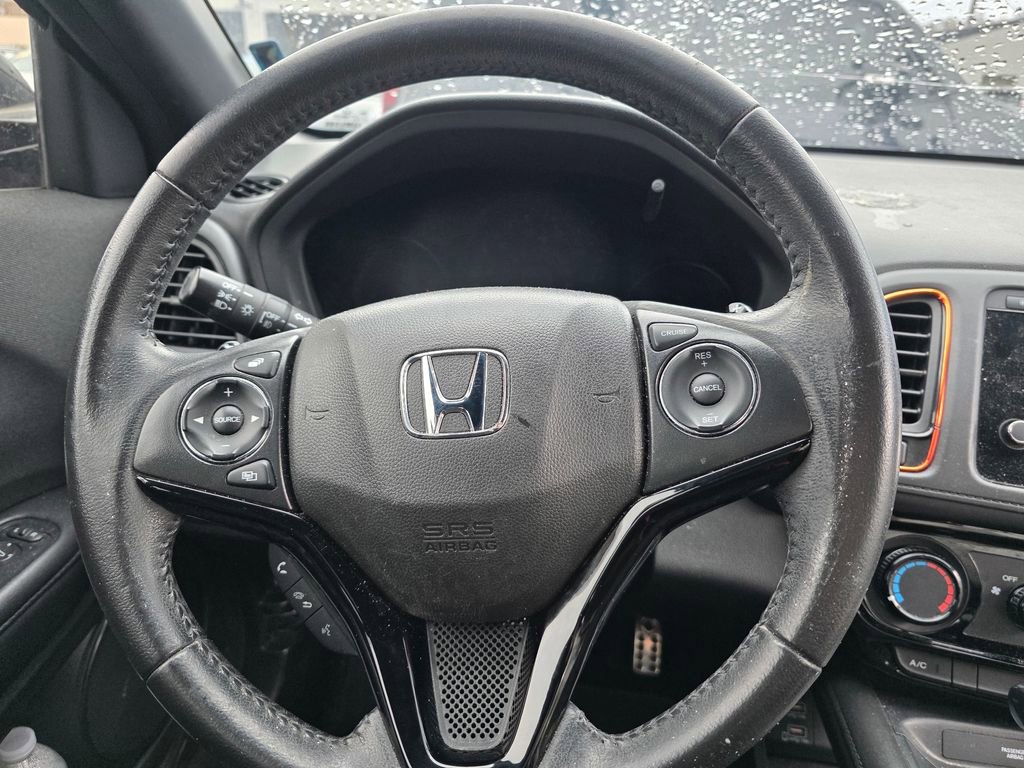 Used 2021 Honda HR-V Sport image 7