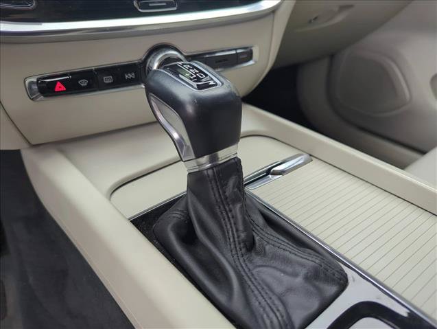 Used 2019 Volvo S60 T6 Momentum w/ Premium Package AWD/4WD image 15