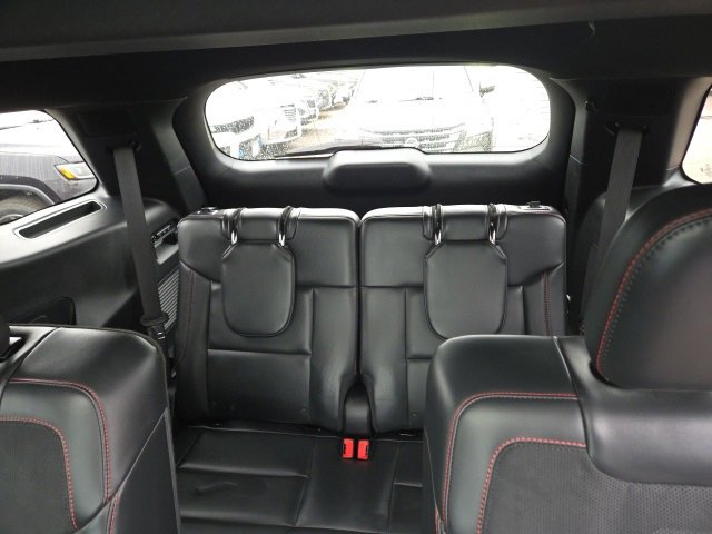 Certified 2025 Ford Explorer ST image 50