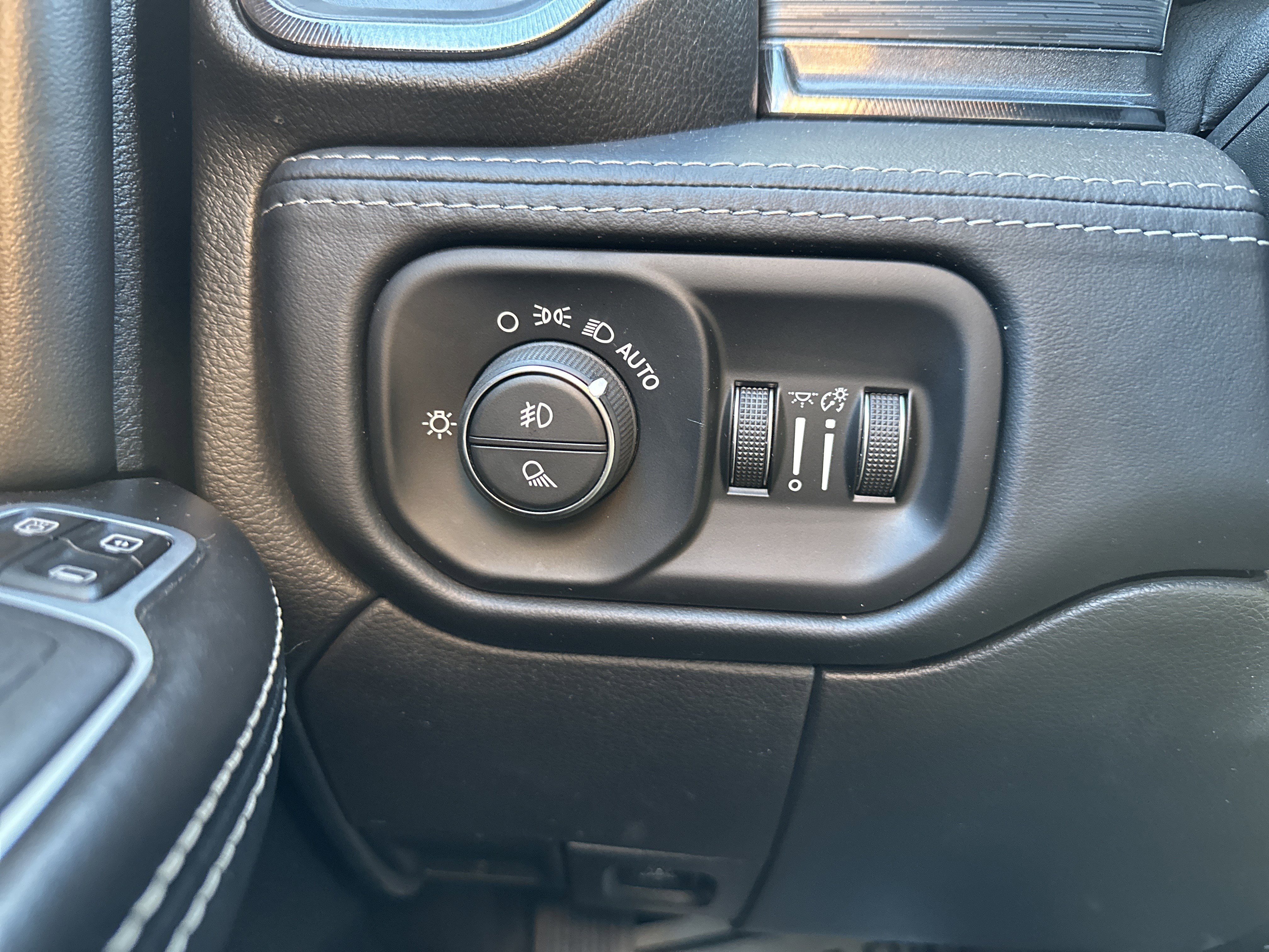 Used 2023 RAM 2500 Power Wagon w/ Level 2 Equipment Group image 30