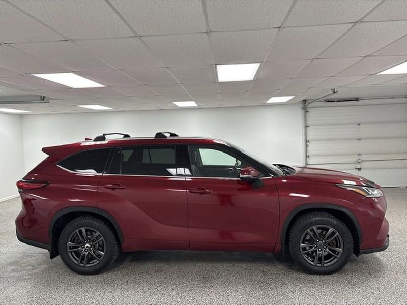 Used 2021 Toyota Highlander Limited AWD/4WD image 74