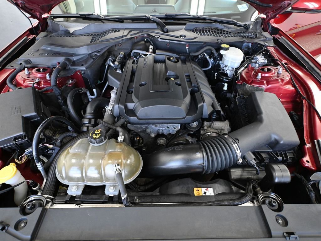 Used 2015 Ford Mustang Premium RWD image 41