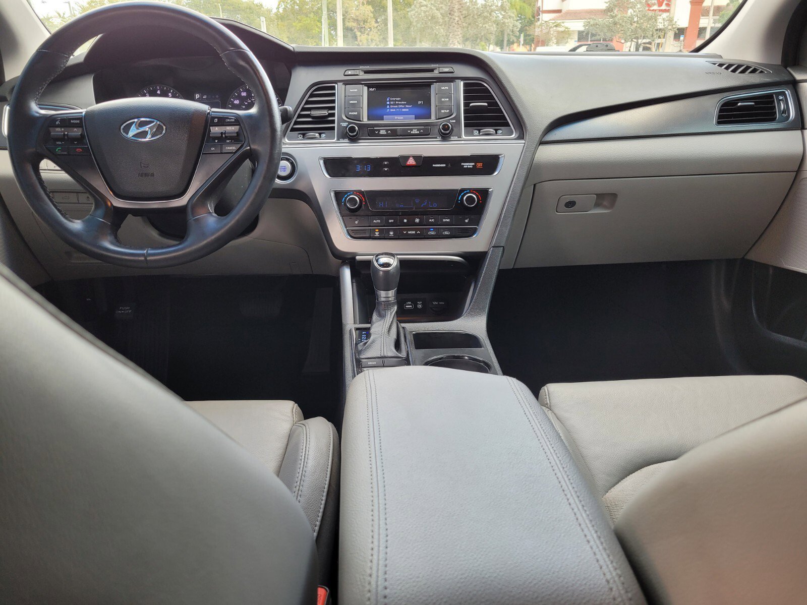 Used 2015 Hyundai Sonata Sport w/ Option Group 03 image 7