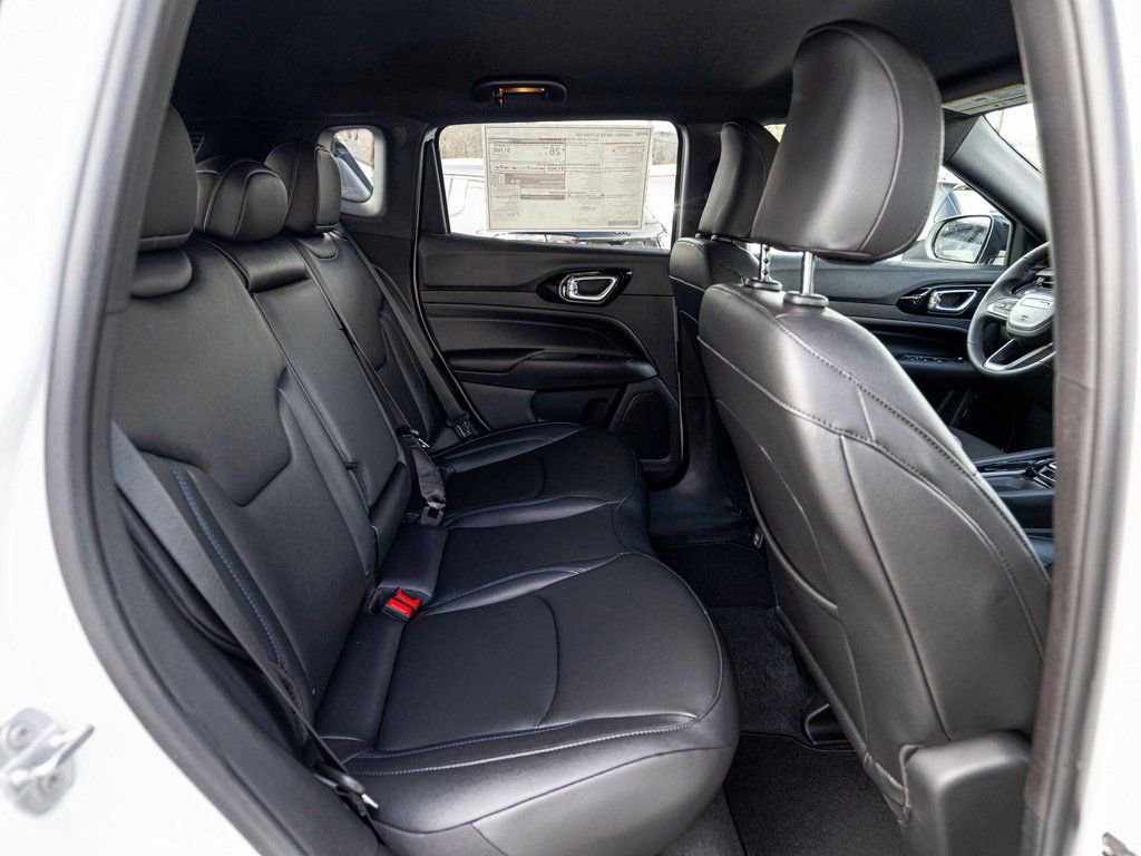 New 2026 Jeep Compass Limited image 15