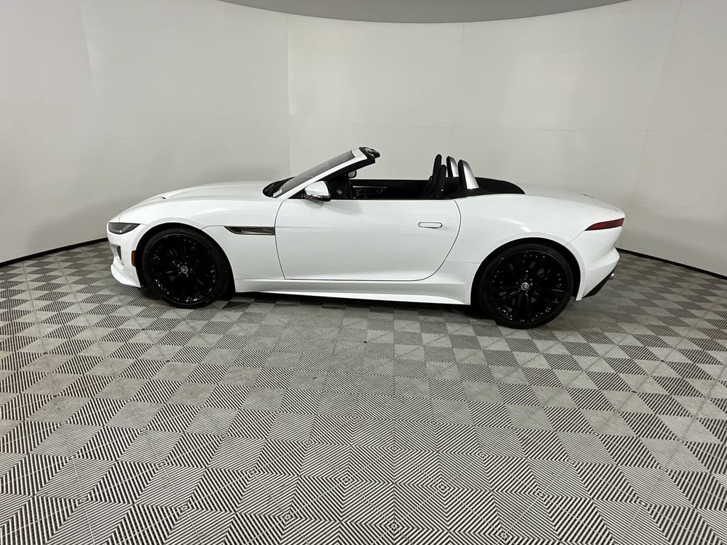 Used 2024 Jaguar F-TYPE R-Dynamic image 3