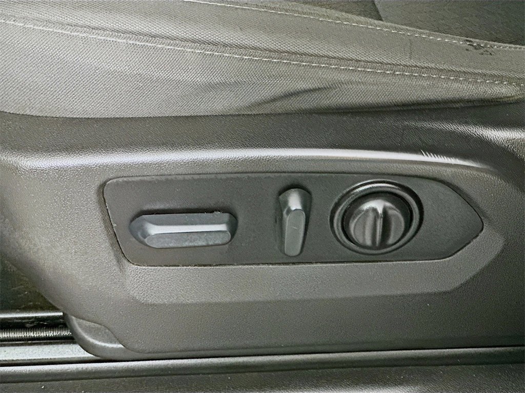 Used 2021 Chevrolet Silverado 1500 RST image 21