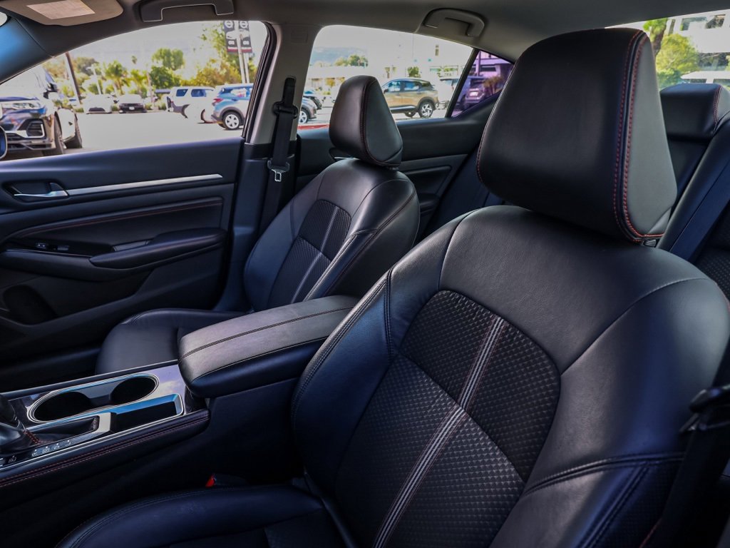 Used 2023 Nissan Altima 2.5 SR image 15