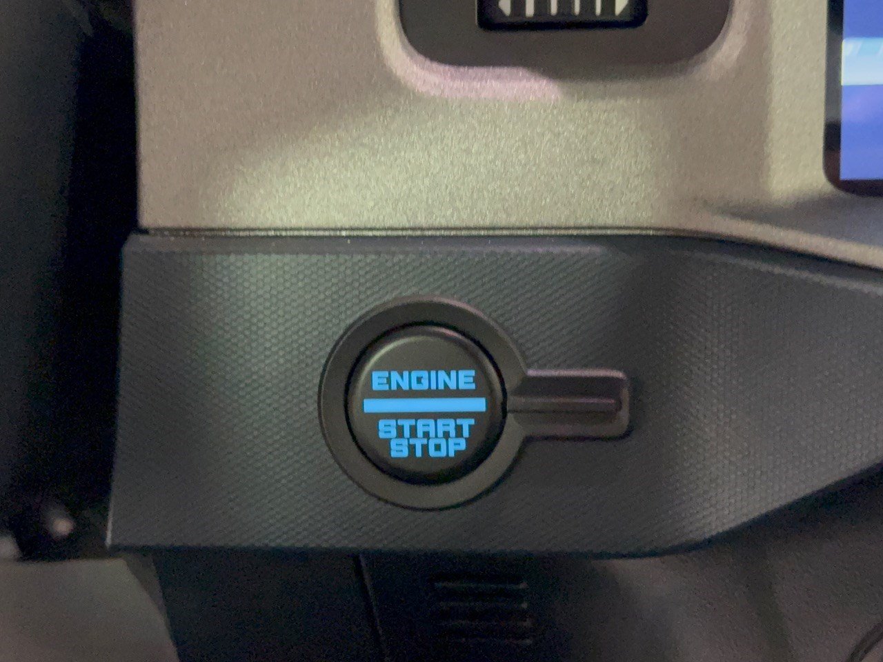 Used 2024 Ford Bronco Outer Banks AWD/4WD image 20
