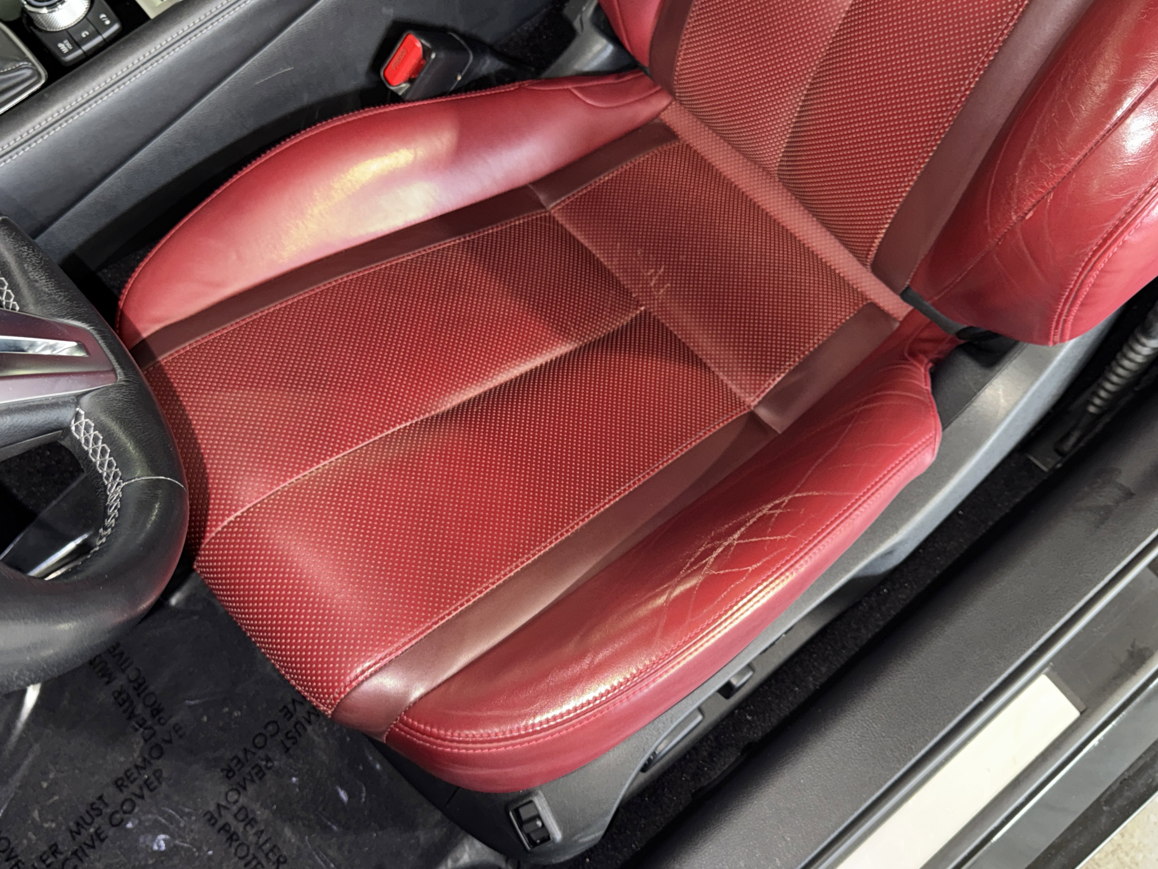 Used 2017 INFINITI Q60 Red Sport 400 image 31