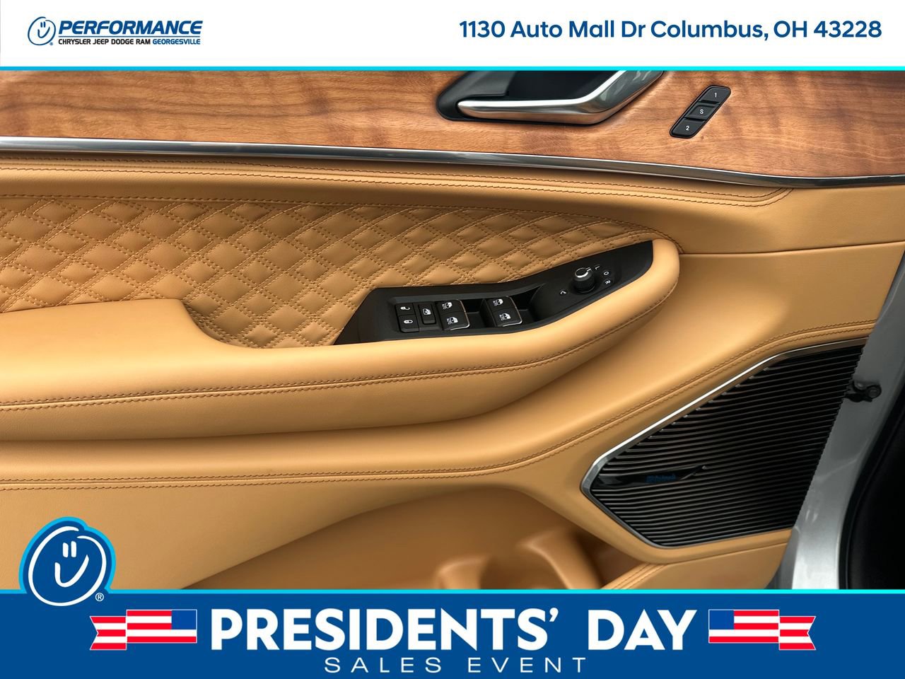 New 2025 Jeep Grand Cherokee Summit image 13