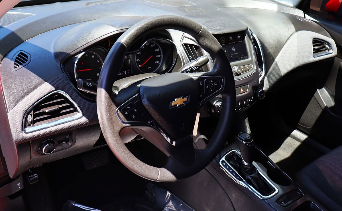 Used 2019 Chevrolet Cruze LS w/ LS Convenience Package FWD image 40