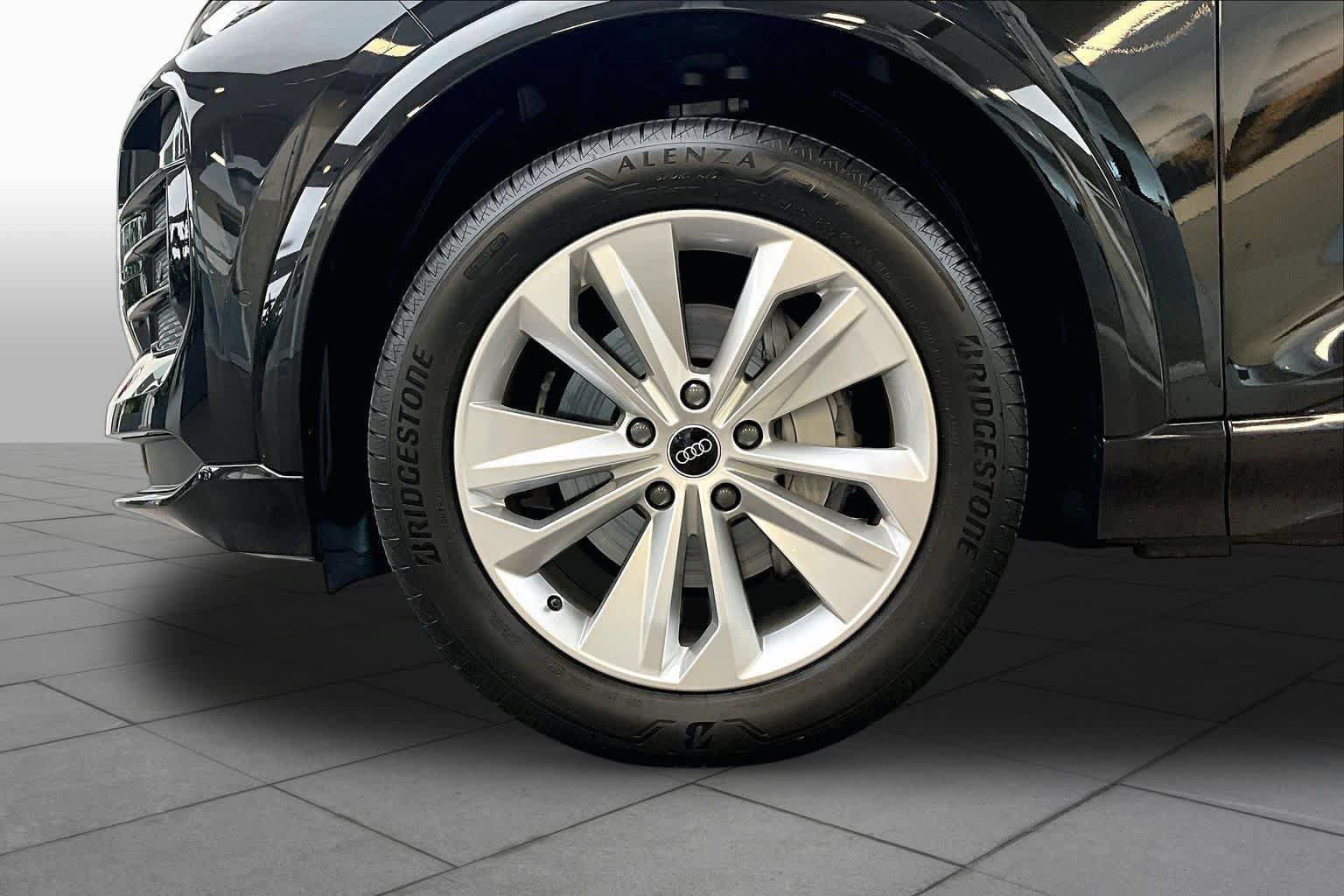 Used 2025 Audi Q6 e-tron Premium Plus w/ Premium Plus RWD image 9