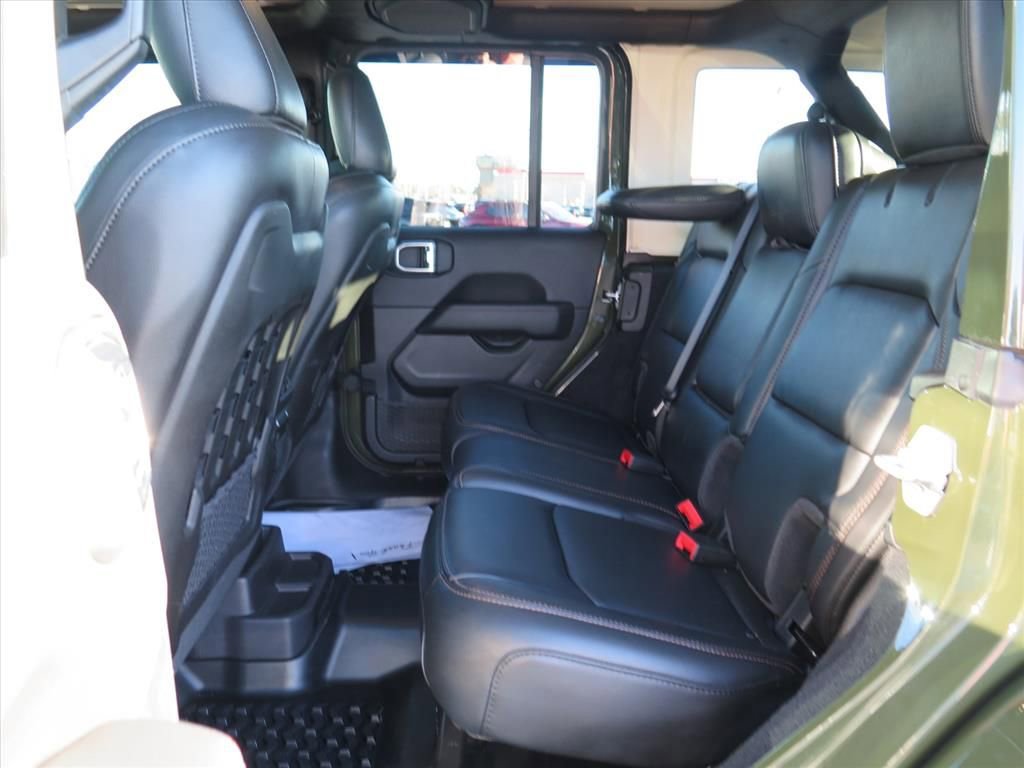 Used 2022 Jeep Wrangler Unlimited Rubicon w/ Xtreme Recon 35" Tire Package image 16