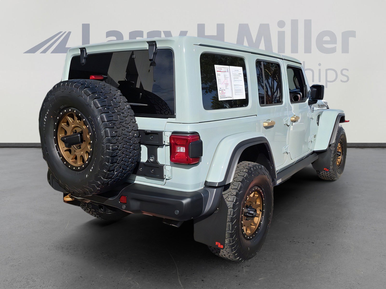 Used 2024 Jeep Wrangler Unlimited Rubicon 392 image 5