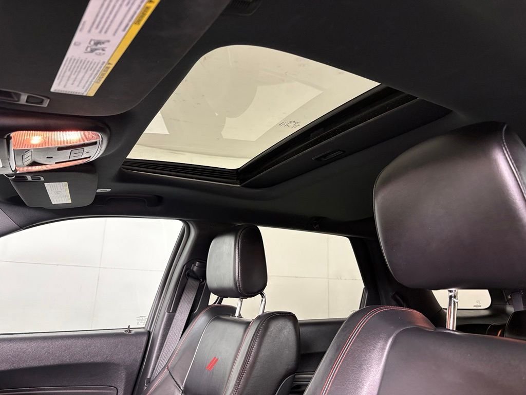 Used 2024 Dodge Durango GT RWD image 18