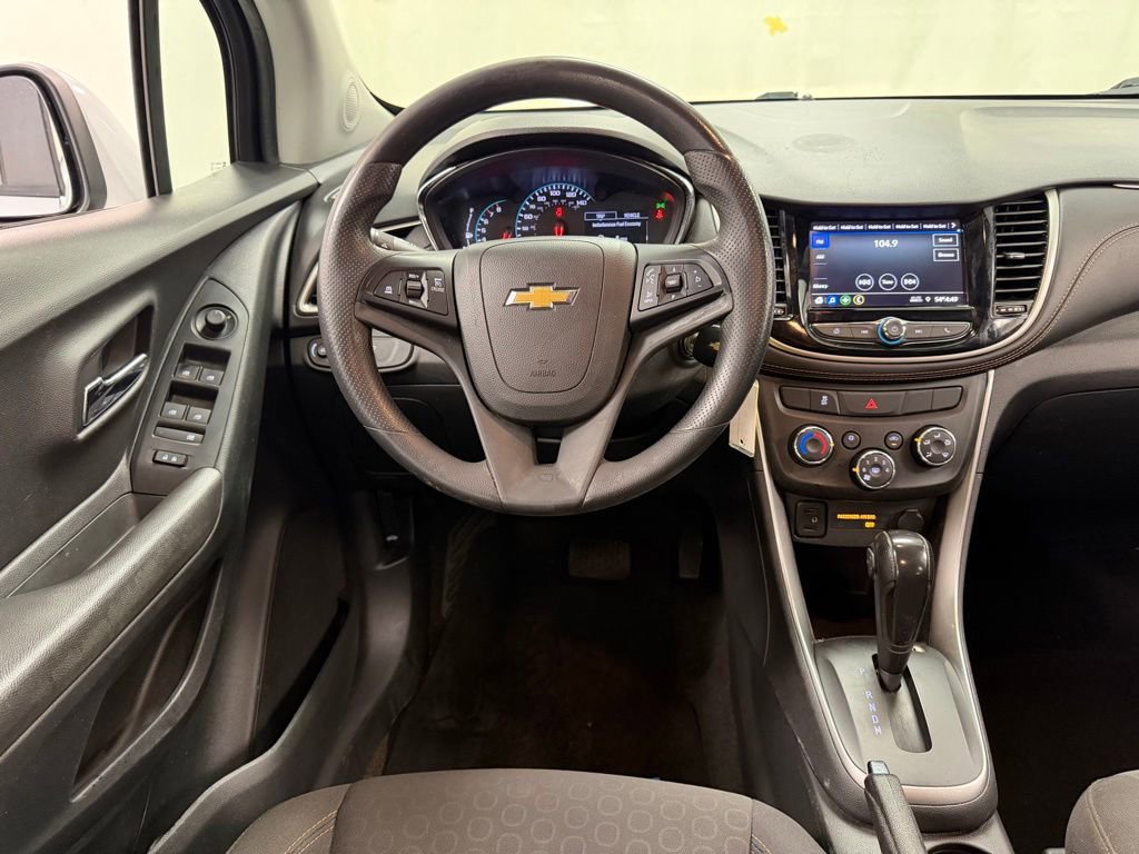 Used 2020 Chevrolet Trax LS w/ Tint and Cruise Package FWD image 28