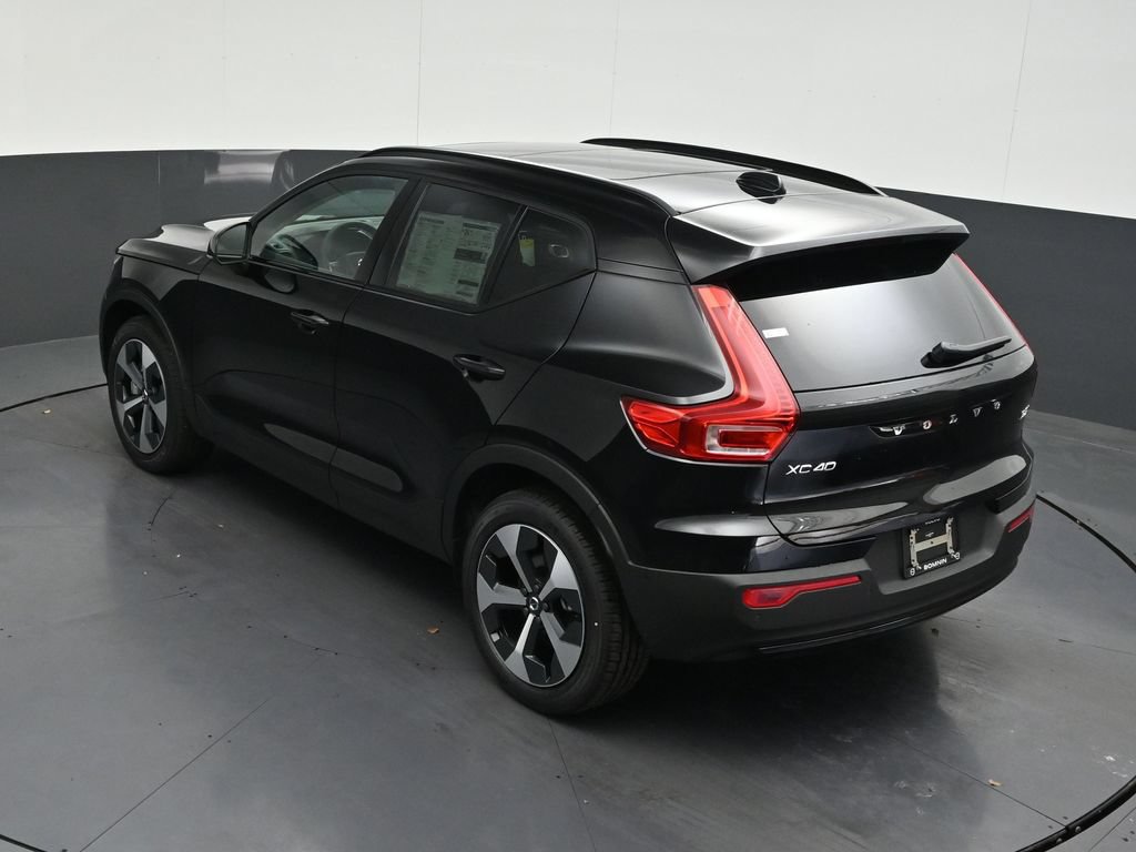 New 2026 Volvo XC40 B5 Plus w/ Protection Package Premier AWD/4WD image 15