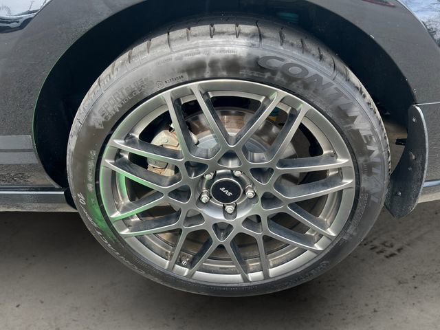 Used 2013 Ford Mustang Shelby GT500 RWD image 14
