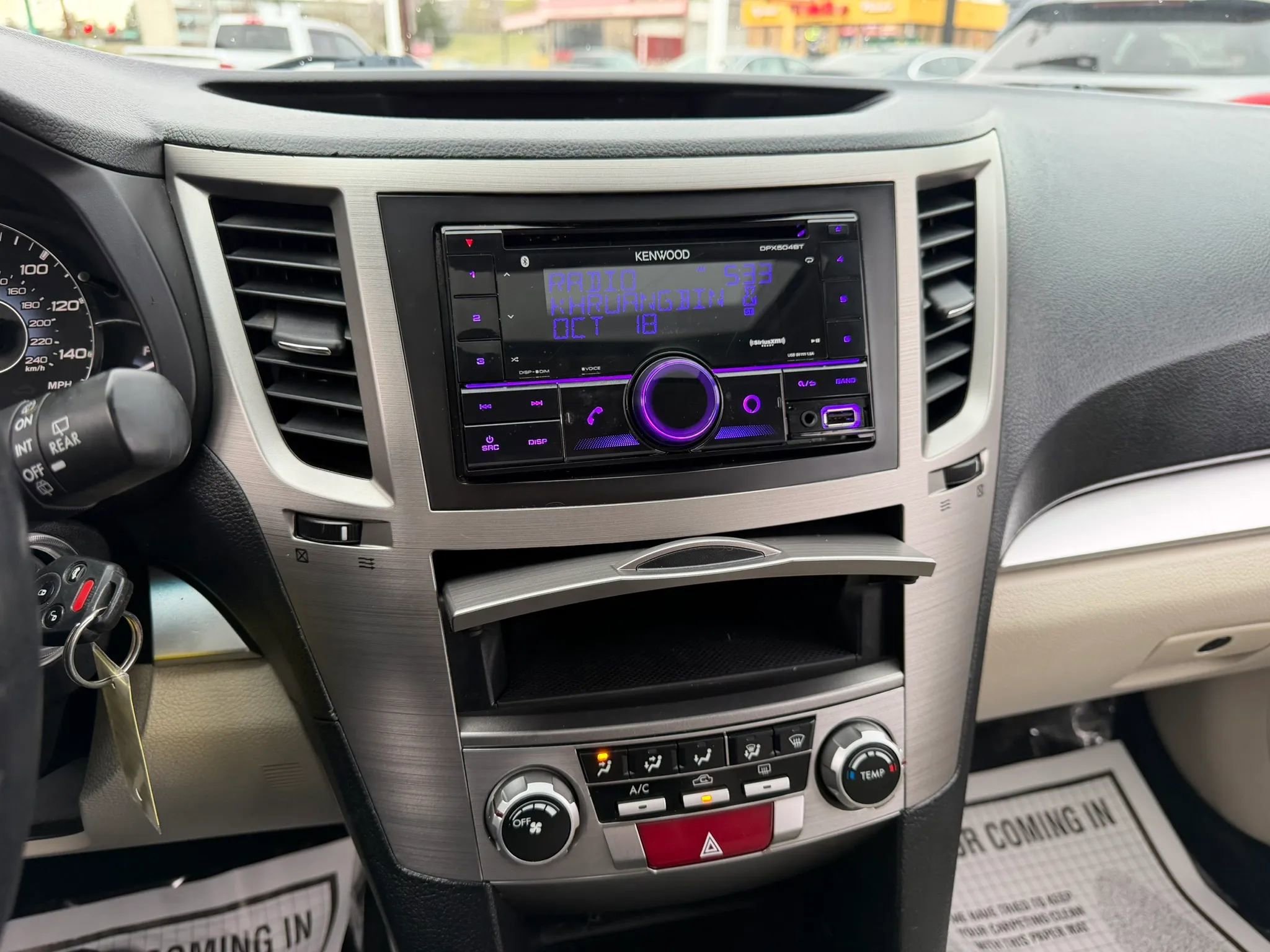 Used 2010 Subaru Outback 2.5i Premium image 37