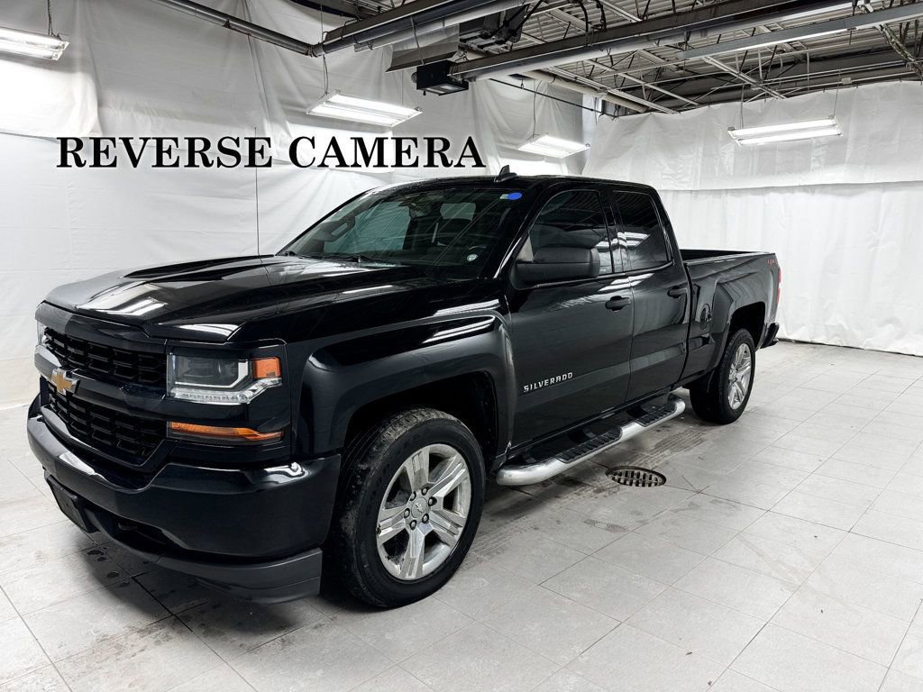 Used 2018 Chevrolet Silverado 1500 Custom w/ Custom Value Package AWD/4WD image 1