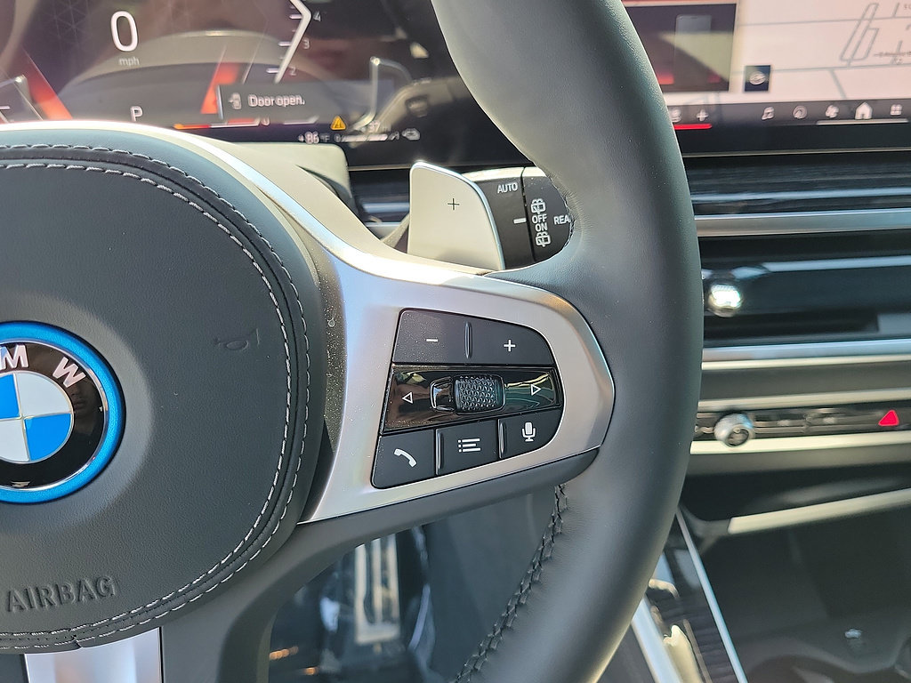 New 2026 BMW X5 xDrive50e w/ M Sport Package AWD/4WD image 28