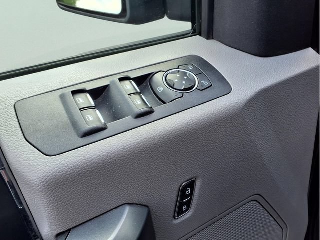 Used 2018 Ford F150 XLT w/ Equipment Group 302A Luxury AWD/4WD image 16