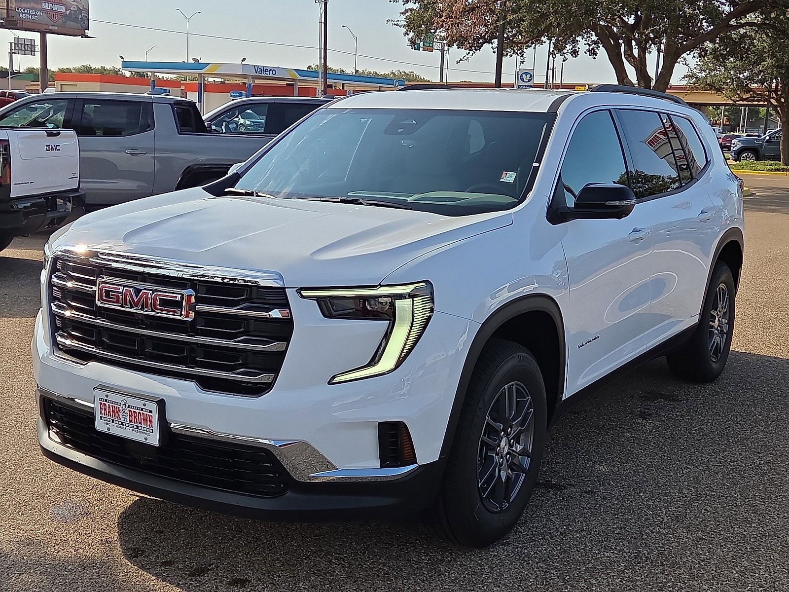 New 2026 GMC Acadia Elevation image 1