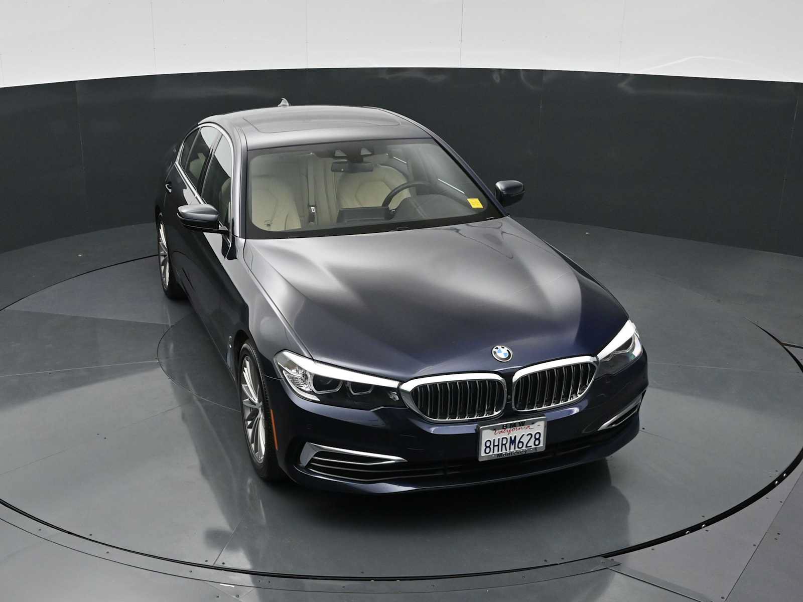 Used 2019 BMW 530e w/ Luxury Package RWD image 19