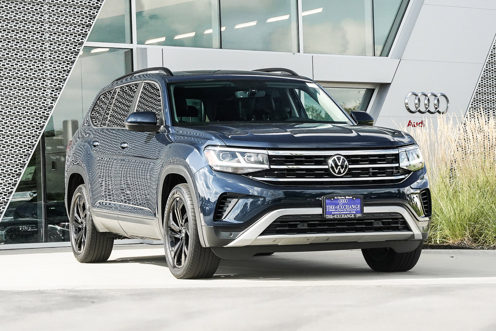 Used 2022 Volkswagen Atlas SE